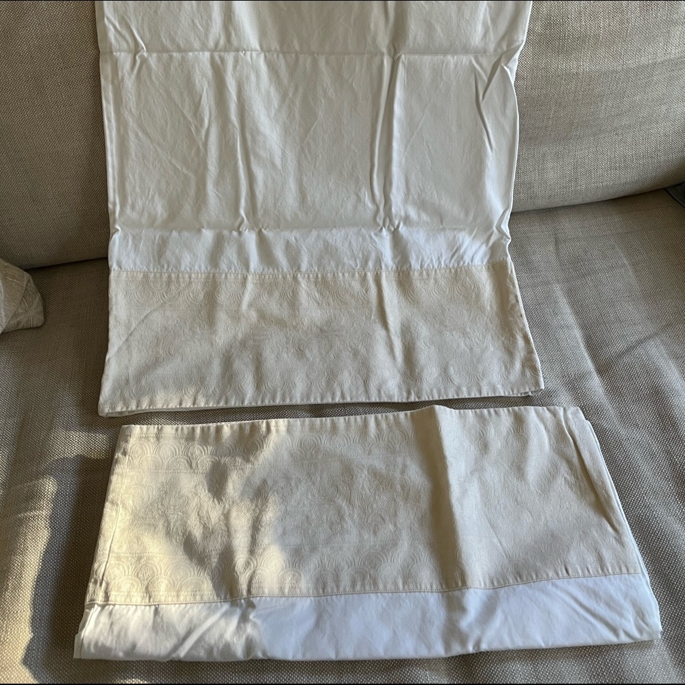 PAPERWHITE Standard Pillow Cases